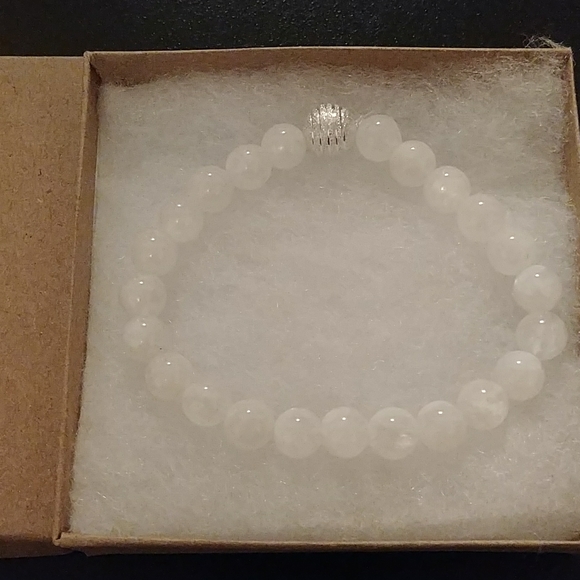 White Moonstone Bracelet - Picture 5 of 8